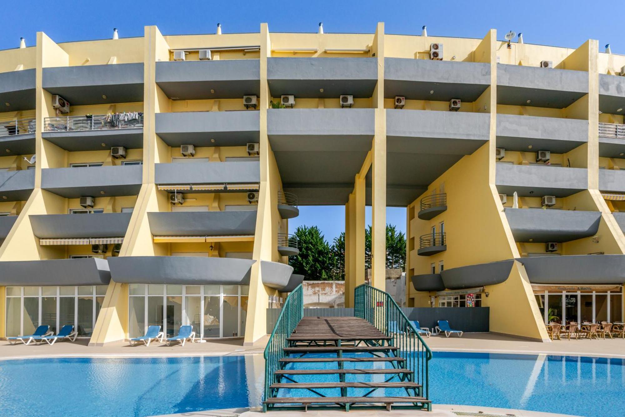 Lagos-Piscine Et Mer- Condominio Do Mar Экстерьер фото